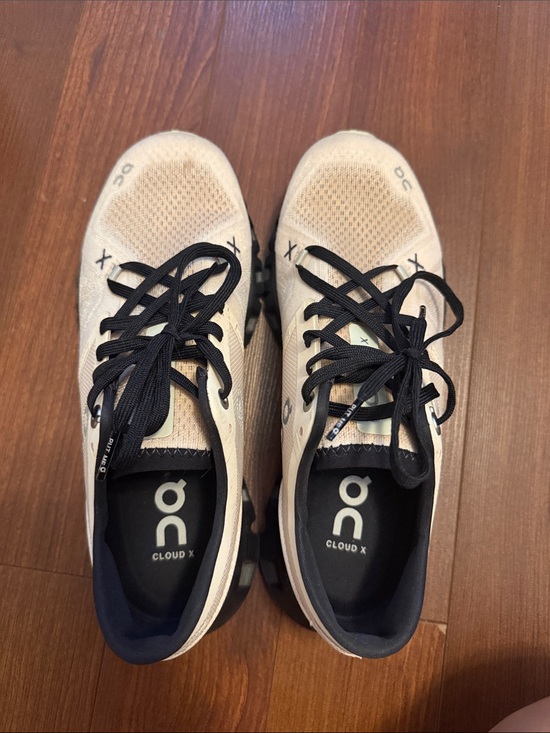 On Clouds Shoes - On Cloud X Running Shoes in Light Pink with Black Accents